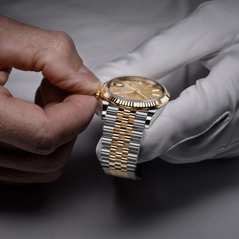 Paul Medawar Fine Jewelry - Official Rolex Jeweler in Grand Rapids MI Rolex Servicing Paul Medawar Fine Jewelry - Official Rolex Jeweler in Grand Rapids MI Rolex Servicing Cover Sav 1910dh 001 Portrait