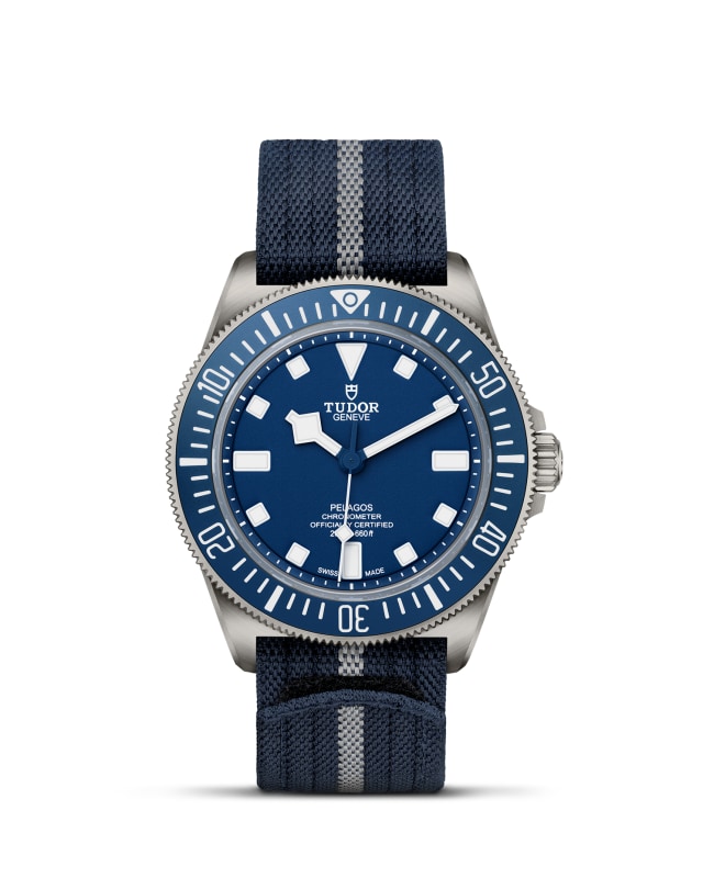 Tudor M25707b 0001