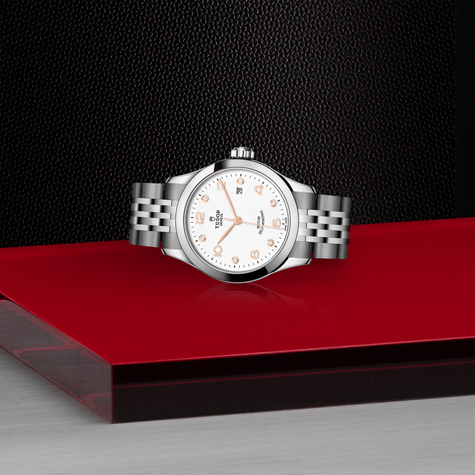 TUDOR 1926 - Image 3