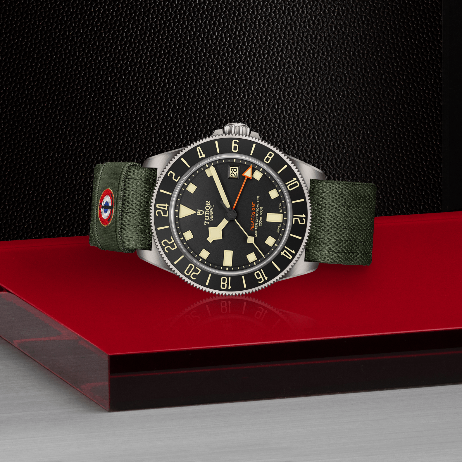 Tudor M2542gxx7nu 0002 2