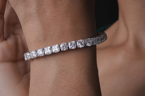 Grand Rapids Mi Anniversary Gift Jeweler 01