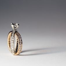 Grand Rapids Jewelry Store - Rings Engagement Medawar Rose White Gold Crisscross Diamonds