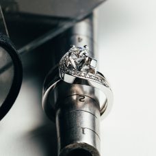 Rings Engagement Medawar White Gold Platinum Wrap Around Head Diamonds Grand Rapids Jewelry Store - Rings Engagement Medawar White Gold Platinum Wrap Around Head Diamonds