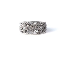 Rings Fashion Medawar White Gold Platinum Symmetric Diamonds Grand Rapids Jewelry Store - Rings Fashion Medawar White Gold Platinum Symmetric Diamonds