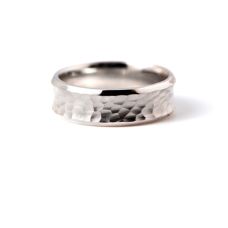 Grand Rapids Jewelry Store - Rings Mens Wedding Band Medawar White Gold Platinum Inverted Hammer Finish